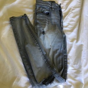 American Eagle Outfitters Jeans With Destruction!